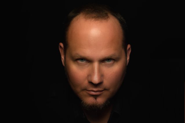 TIM 'RIPPER' OWENS Would Rejoin JUDAS PRIEST 'Because Of The Friendship' With His Former Bandmates
