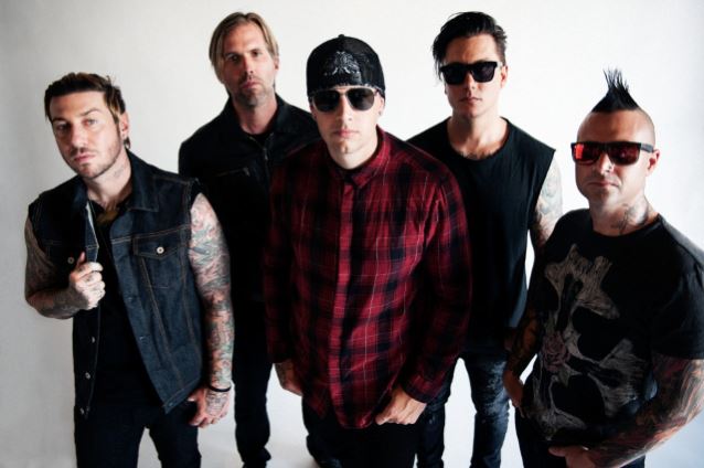 AVENGED SEVENFOLD Singer On 'The Stage' Surprise Release: 'It Was Horrible For The Casual Fan'